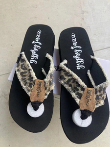 Stockpapa Stock Clearance Sale in China Pretty Slipper 